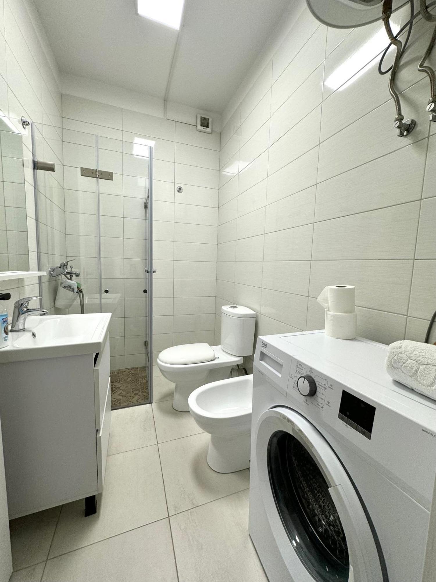 Apartment In The Heart Of Old Bazaar, Tirana - Hana Apartments Buitenkant foto